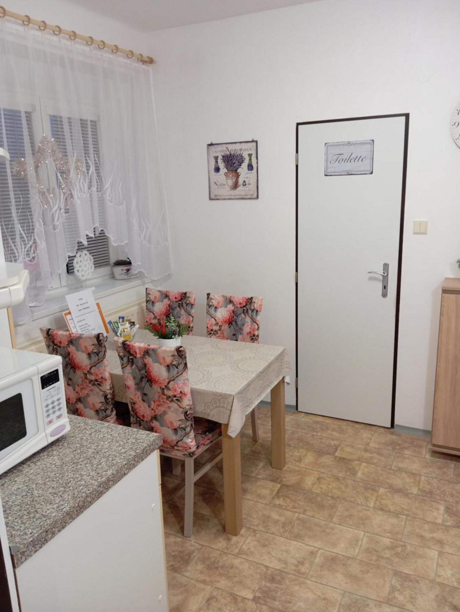 Apartman U Vanu Usti nad Labem Ngoại thất bức ảnh